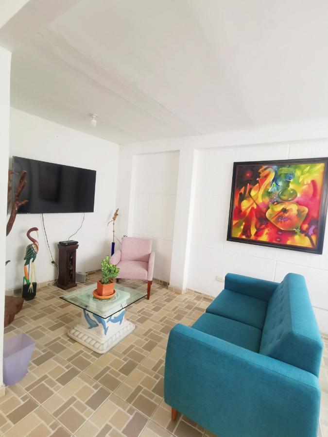 Hostel Brisas Del Nevado Ибаге Экстерьер фото
