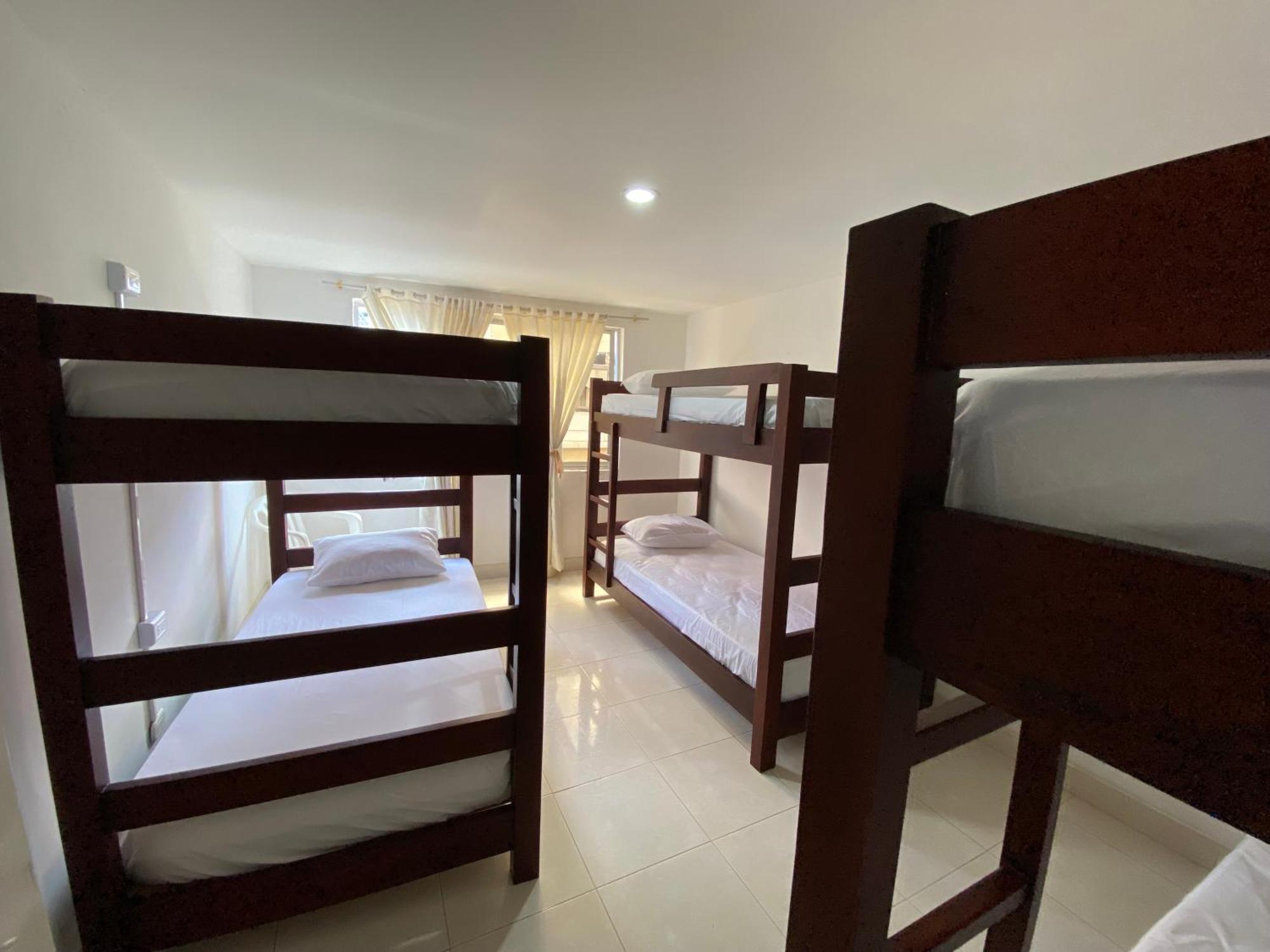 Hostel Brisas Del Nevado Ибаге Экстерьер фото
