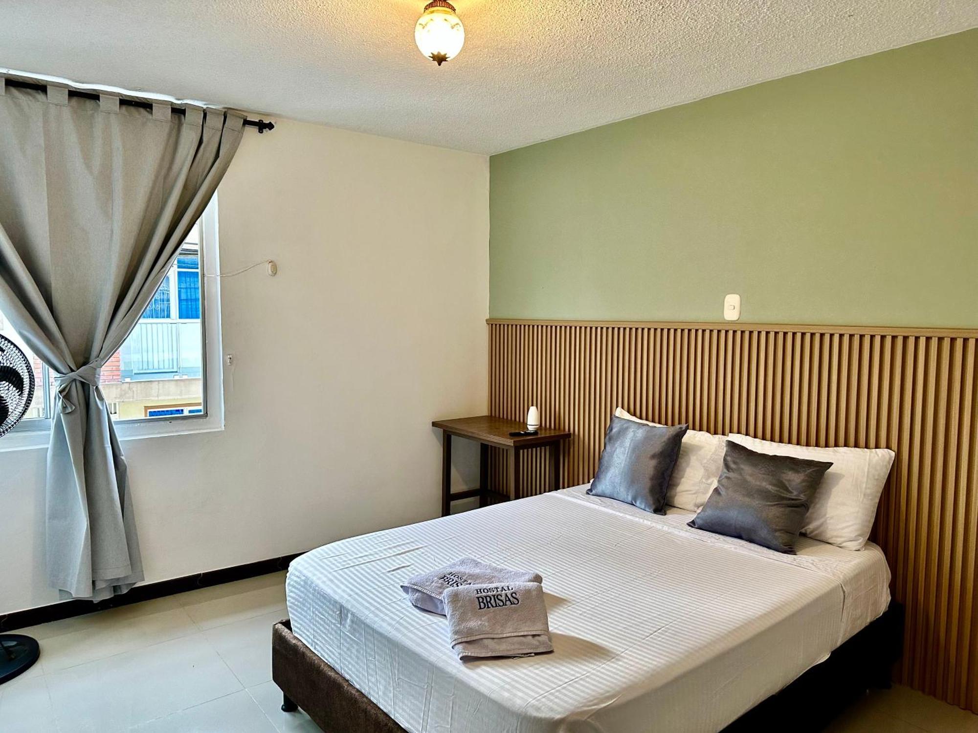 Hostel Brisas Del Nevado Ибаге Экстерьер фото